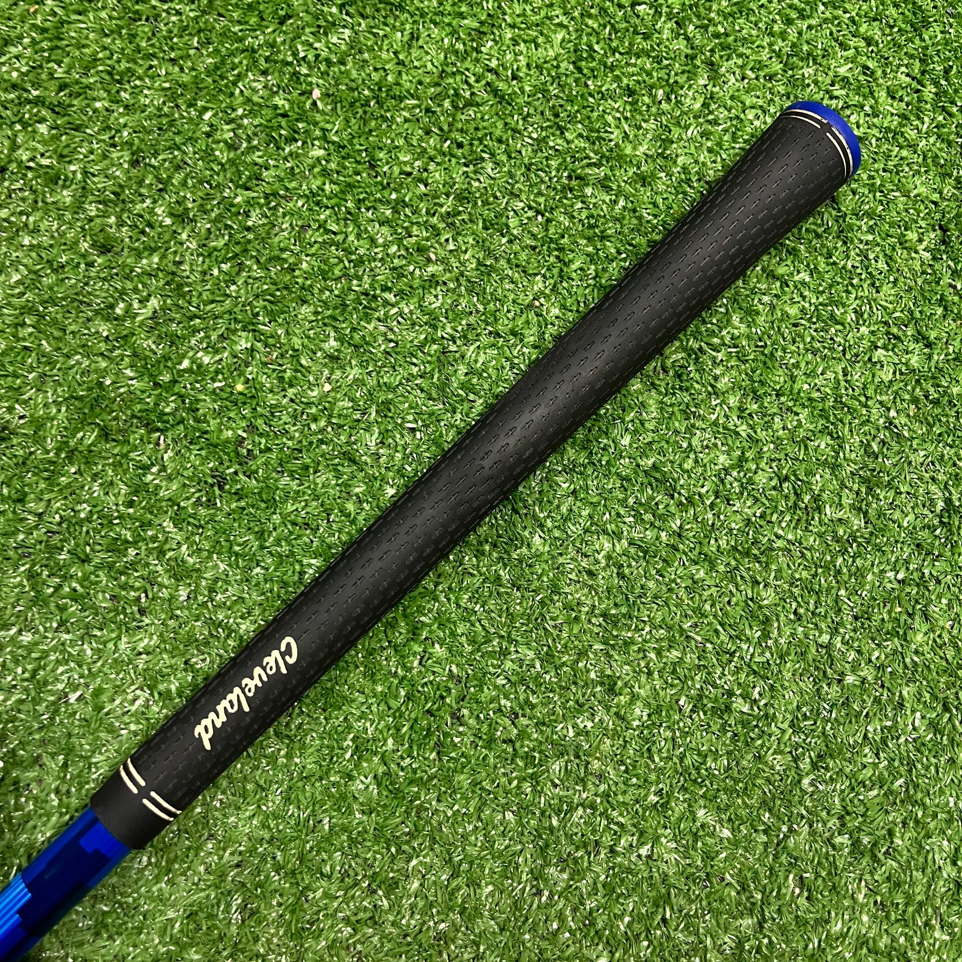 Cleveland Launcher 22° 4 Hybrid Graphite 65g Stiff Flex Shaft RH