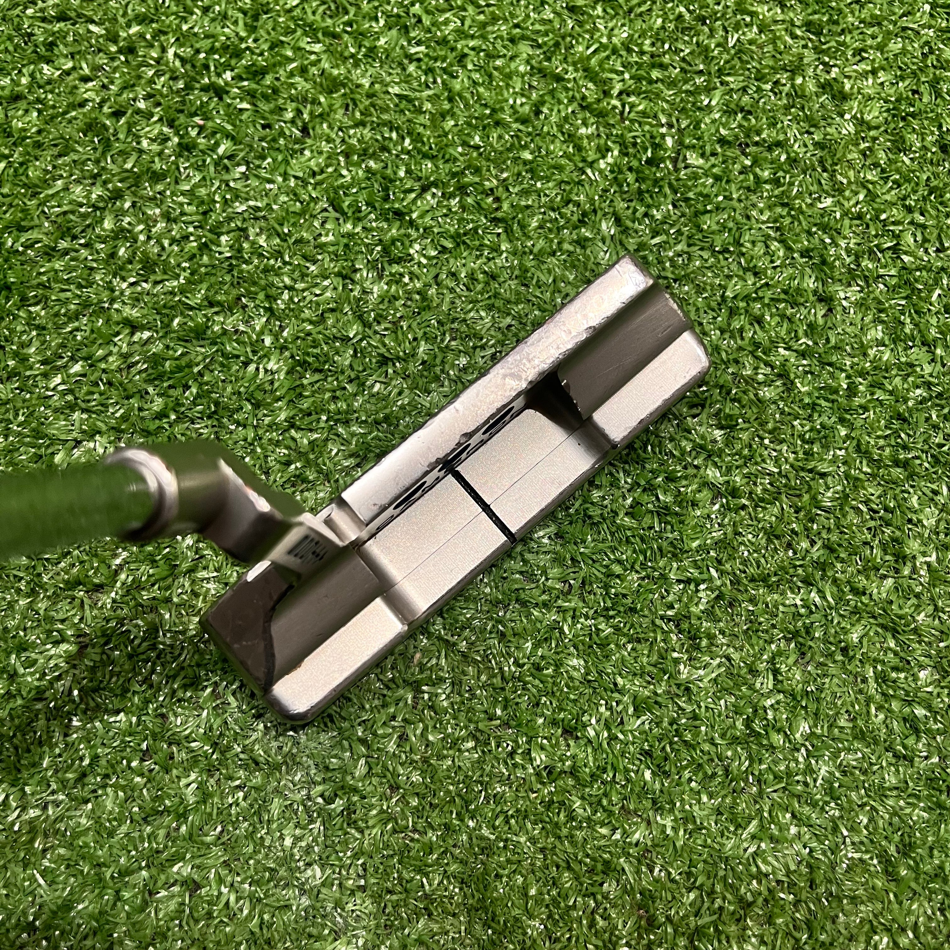 Scotty Cameron 2008 Custom Putter RH