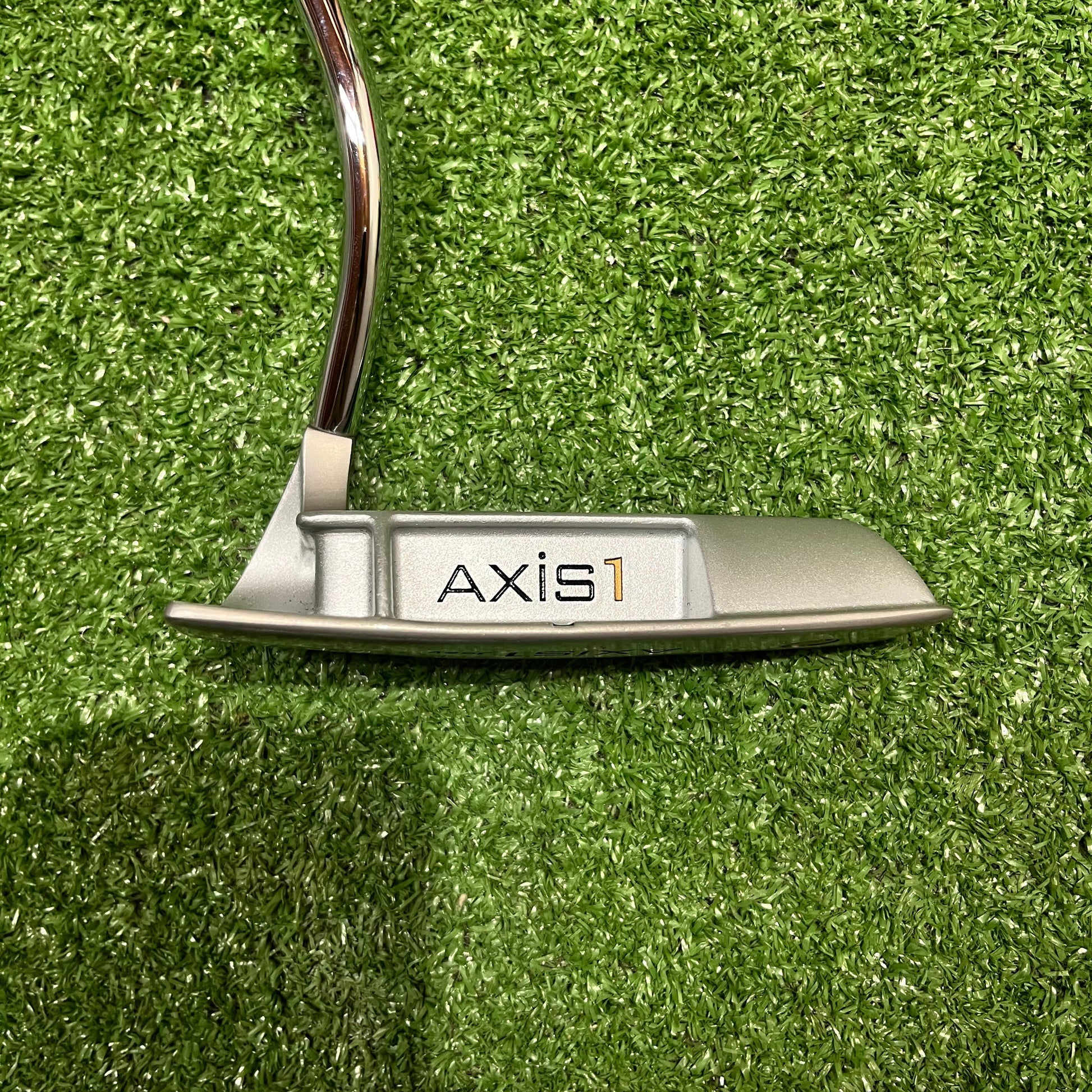 Axis 1 Joey Putter RH