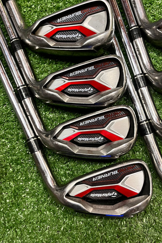 Taylormade AeroBurners Iron Set 4-AW Steel Stiff Flex RH