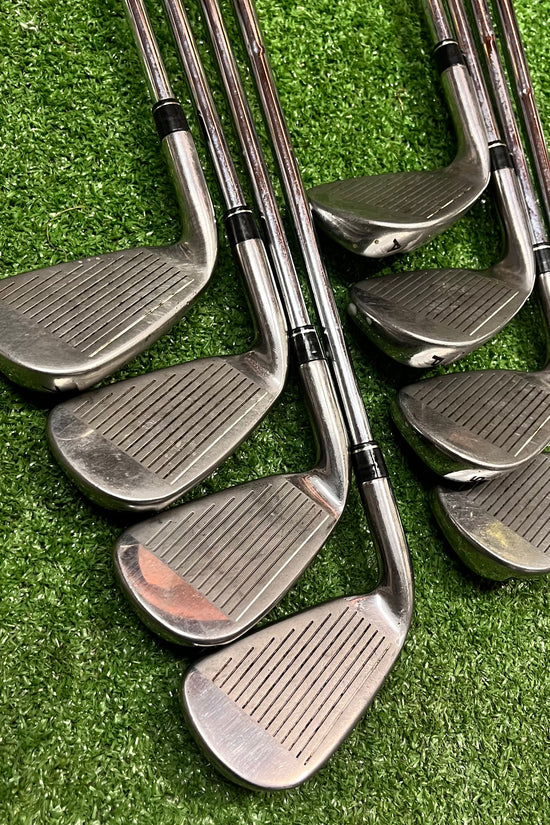 Taylormade AeroBurners Iron Set 4-AW Steel Stiff Flex RH
