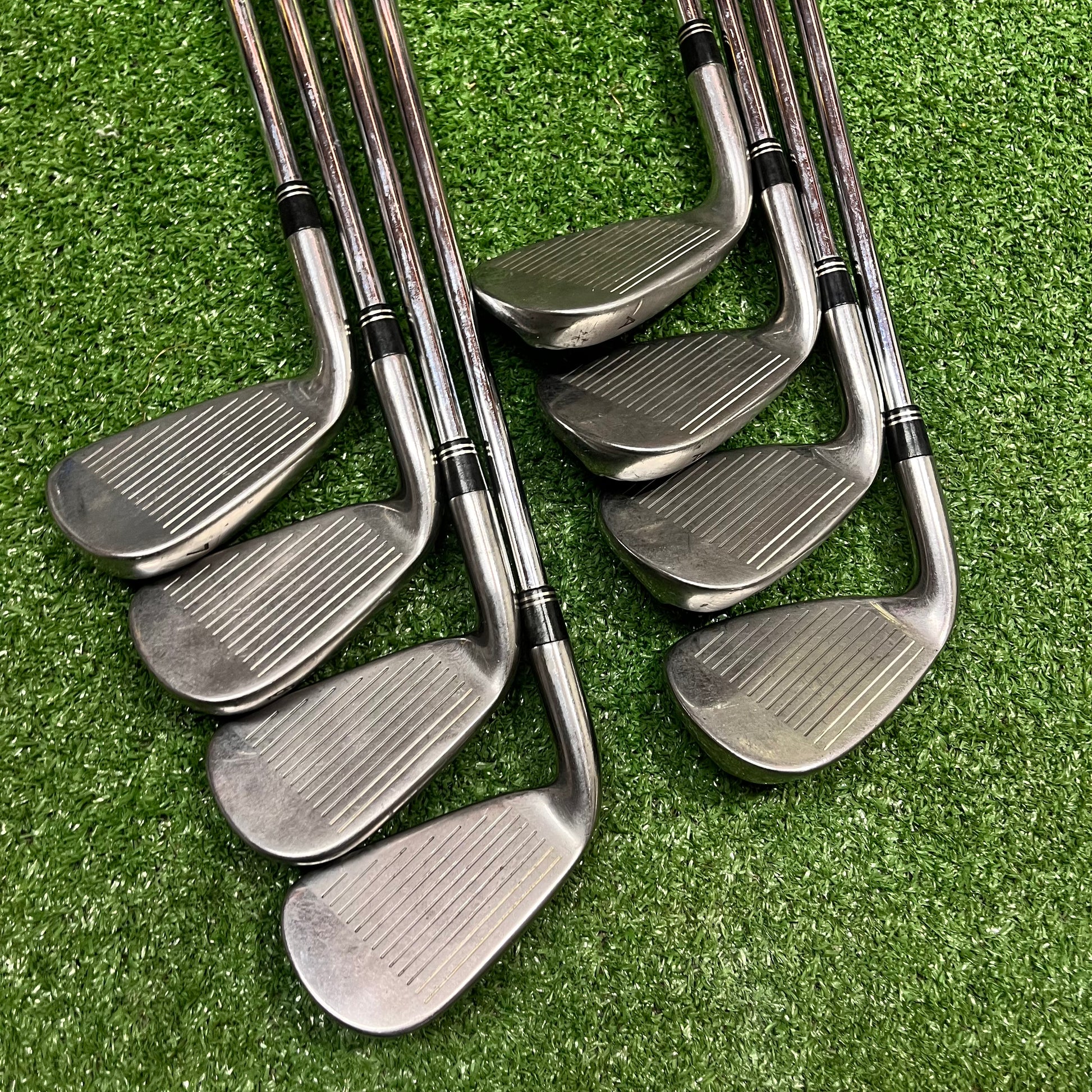Taylormade Burner+ Iron Set 4-AW Steel Regular Flex RH