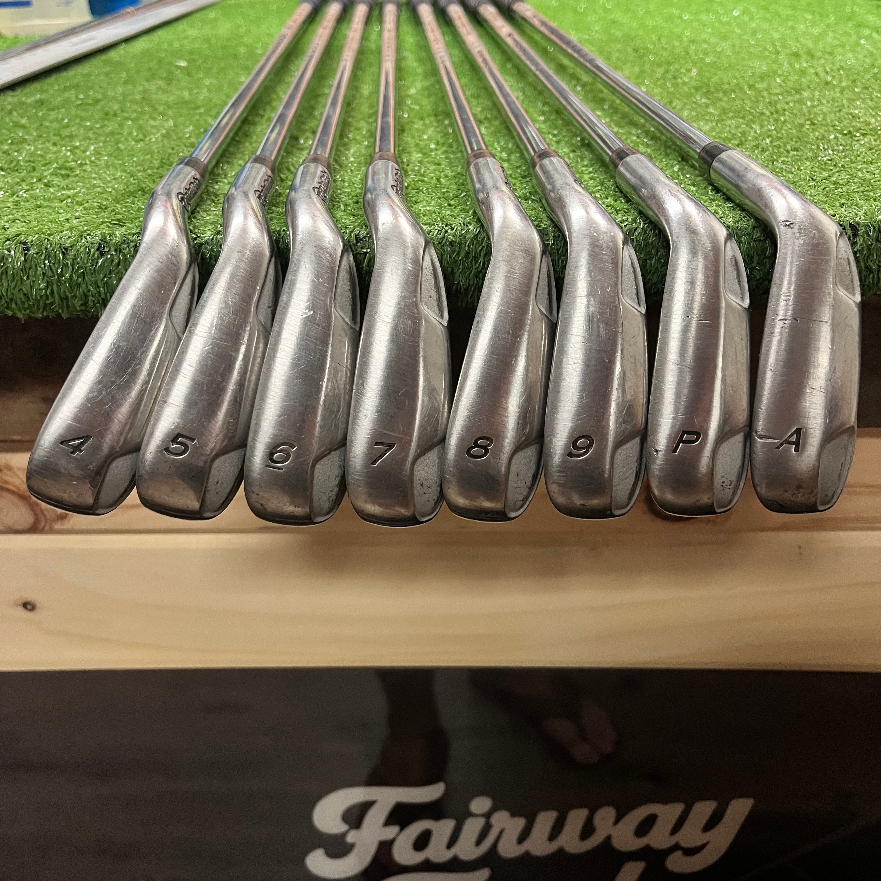 Taylormade Burner+ Iron Set 4-AW Steel Regular Flex RH