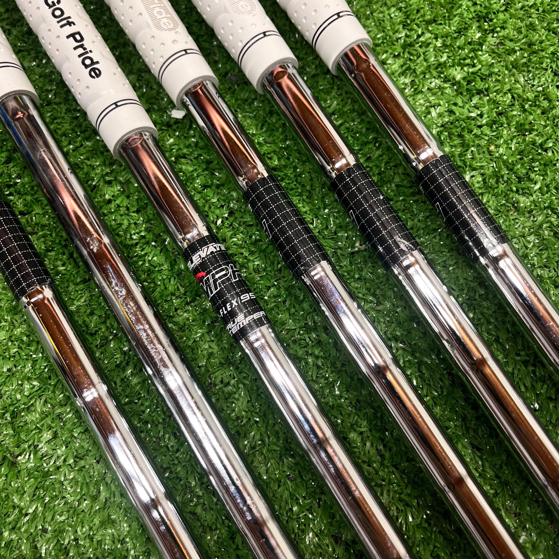 PXG XCOR2 Iron Set 5-PW Steel Regular Flex RH