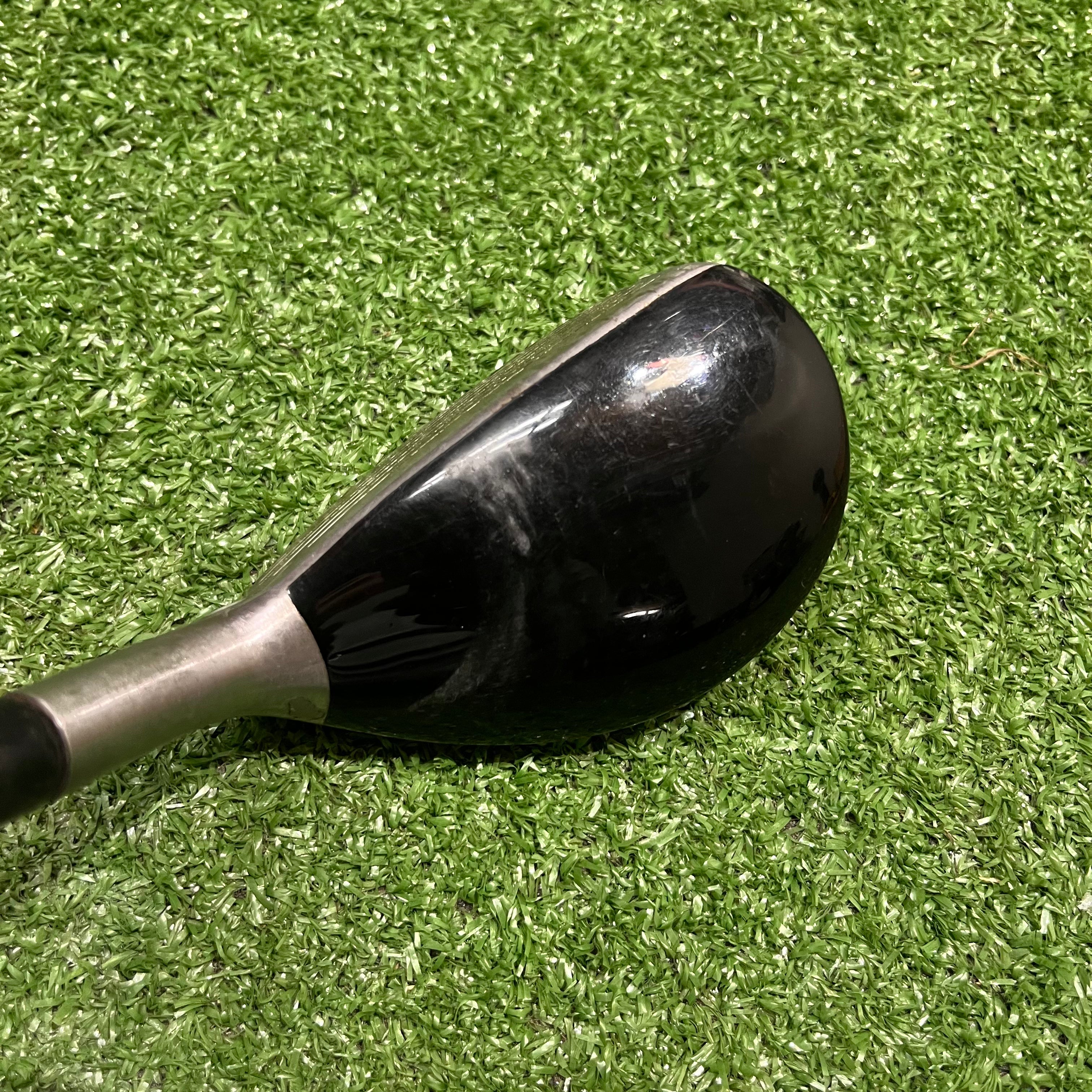 Titleist 585H 21° 3 Hybrid Graphite Stiff Flex RH