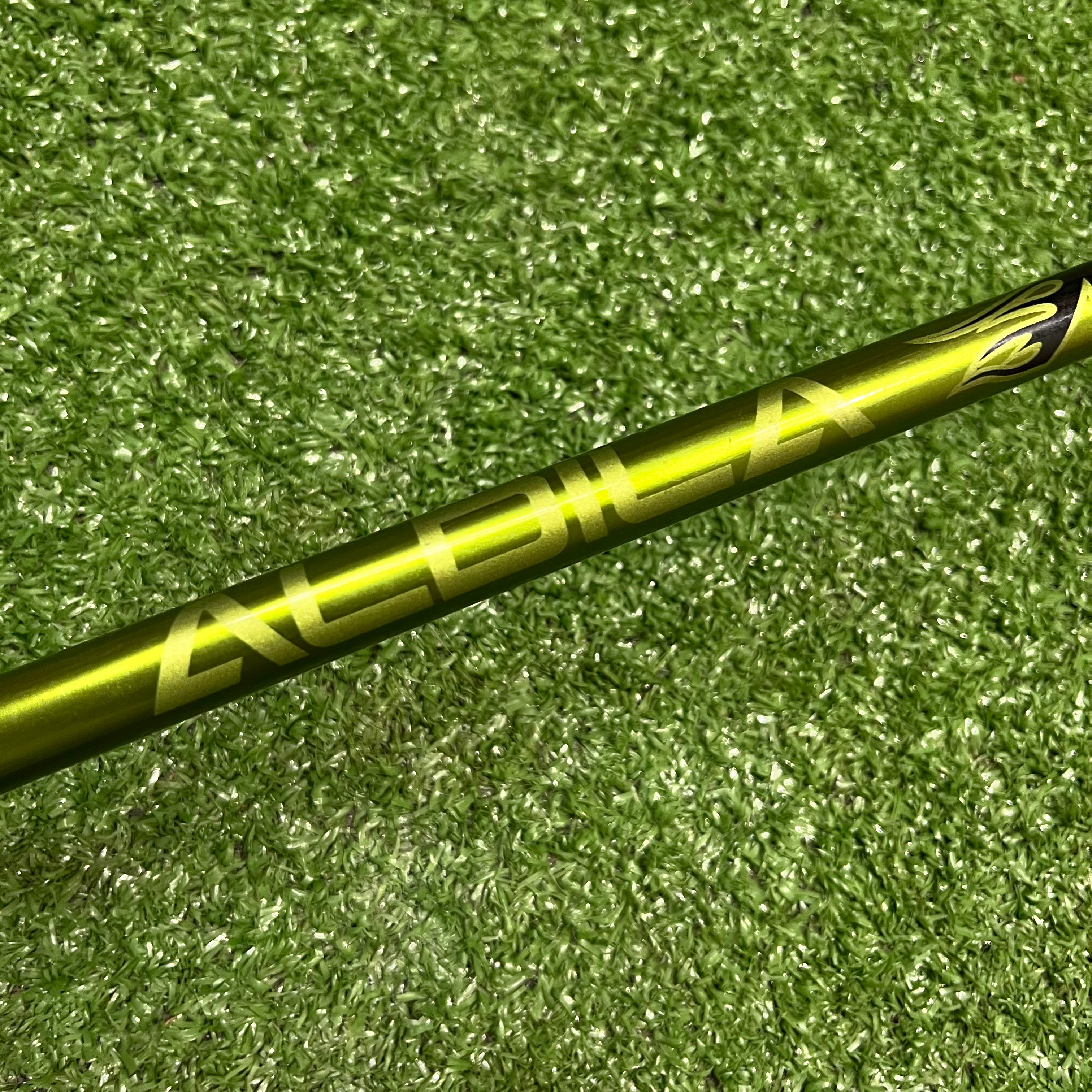 Titleist 585H 21° 3 Hybrid Graphite Stiff Flex RH
