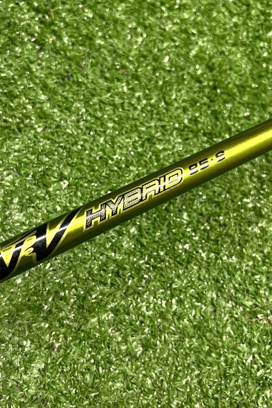 Titleist 585H 21° 3 Hybrid Graphite Stiff Flex RH
