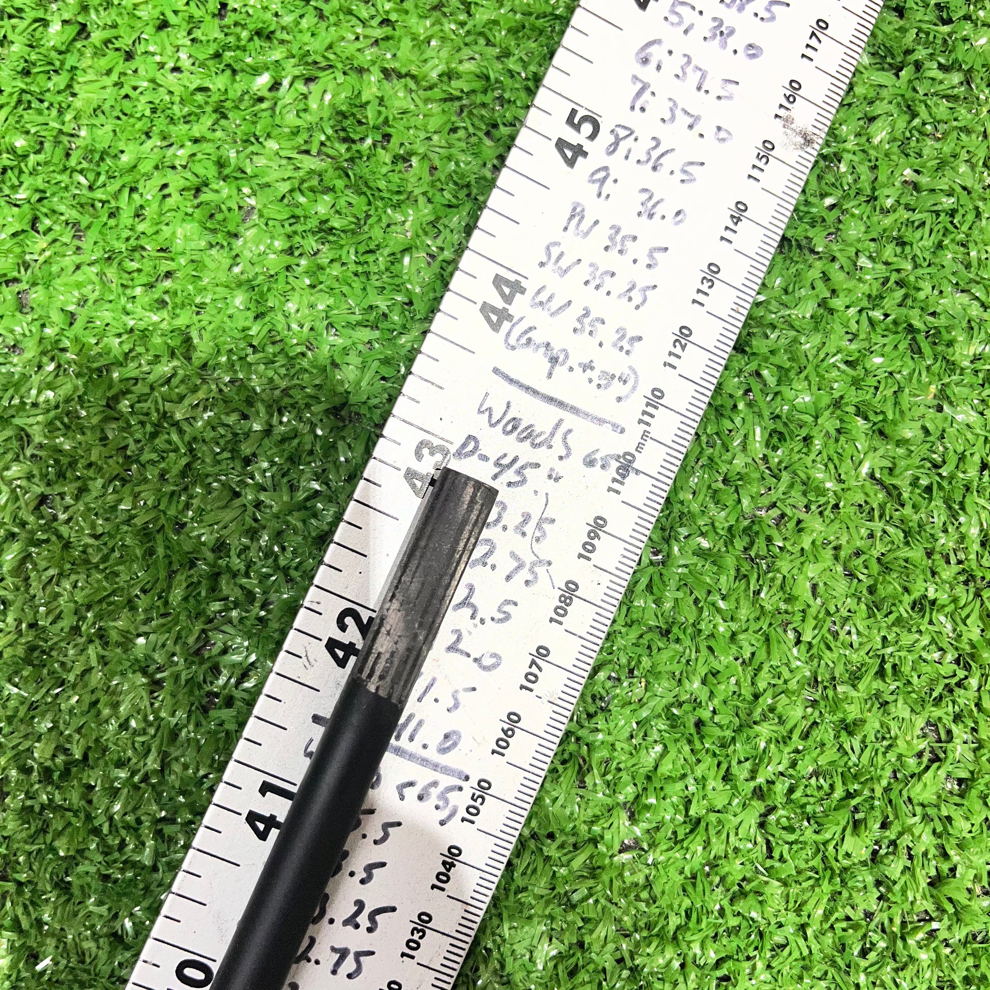 Vanquish Graphite 40g Regular Flex 3 Wood Shaft Untipped