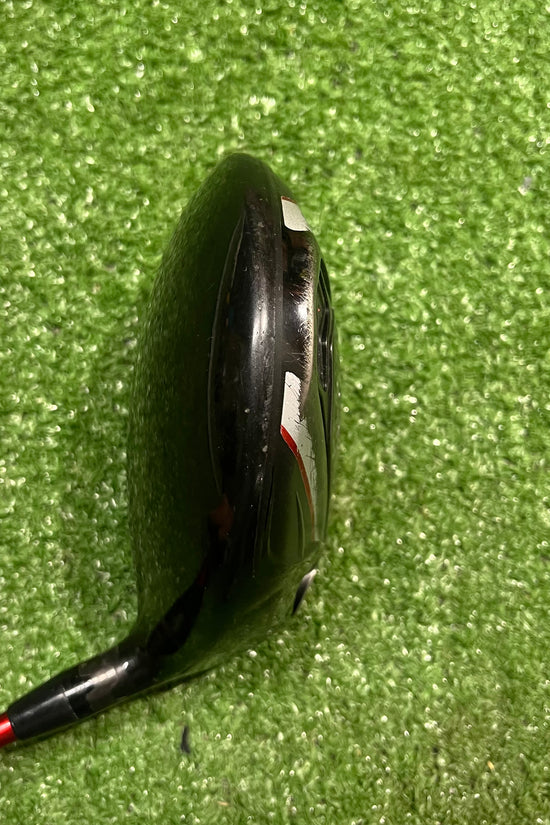 Titleist 913D2 10.5° Driver Graphite Regular Flex RH