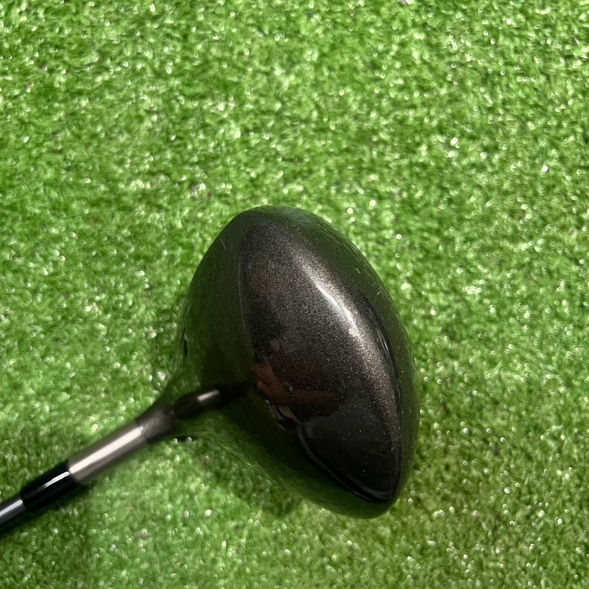 Titleist 975D 8.5° Driver Graphite Stiff Flex RH