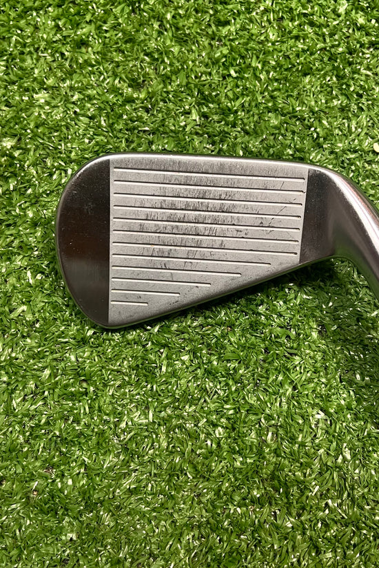 Titleist U500 4 Iron Steel X-Stiff Flex LH