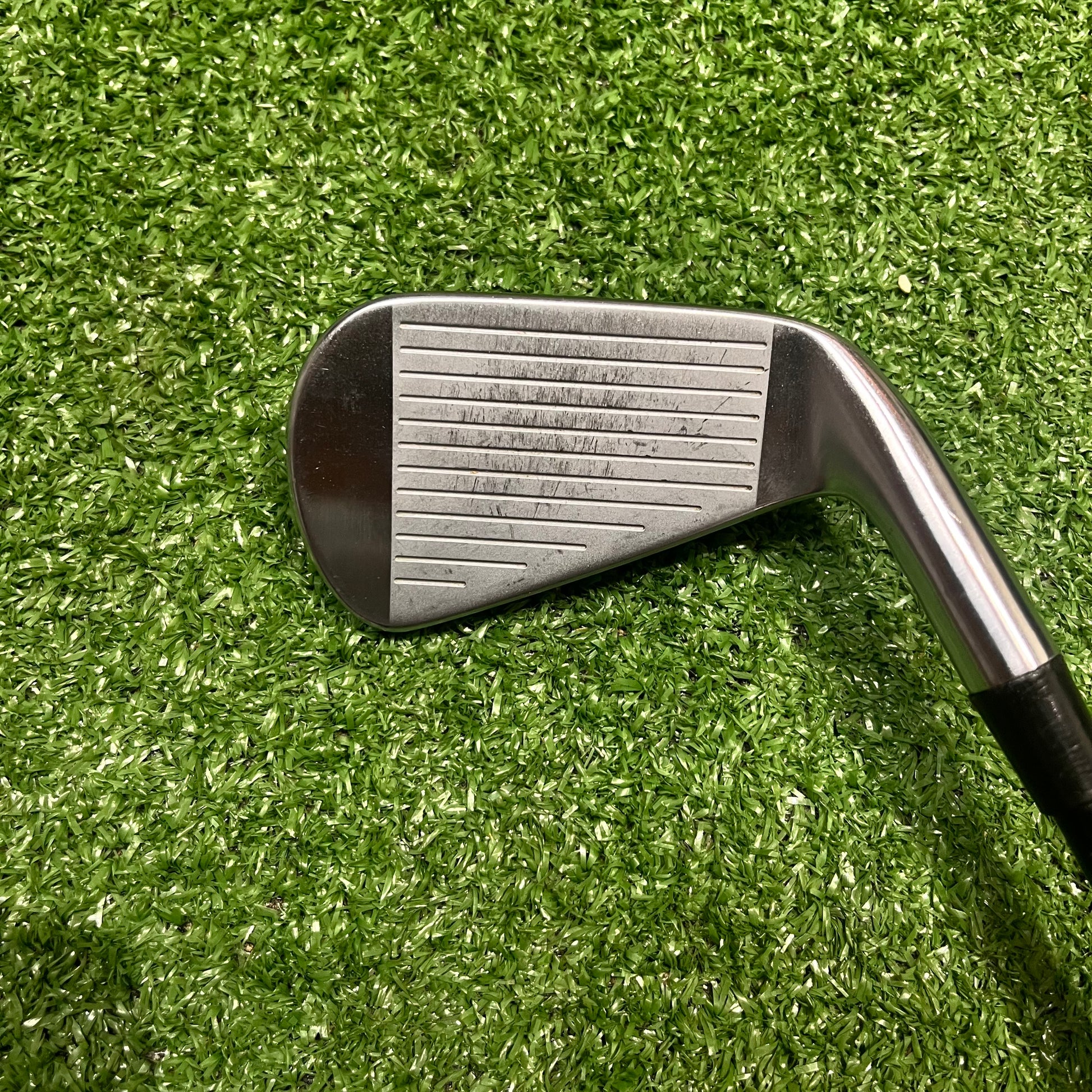 Titleist U500 4 Iron Steel X-Stiff Flex LH