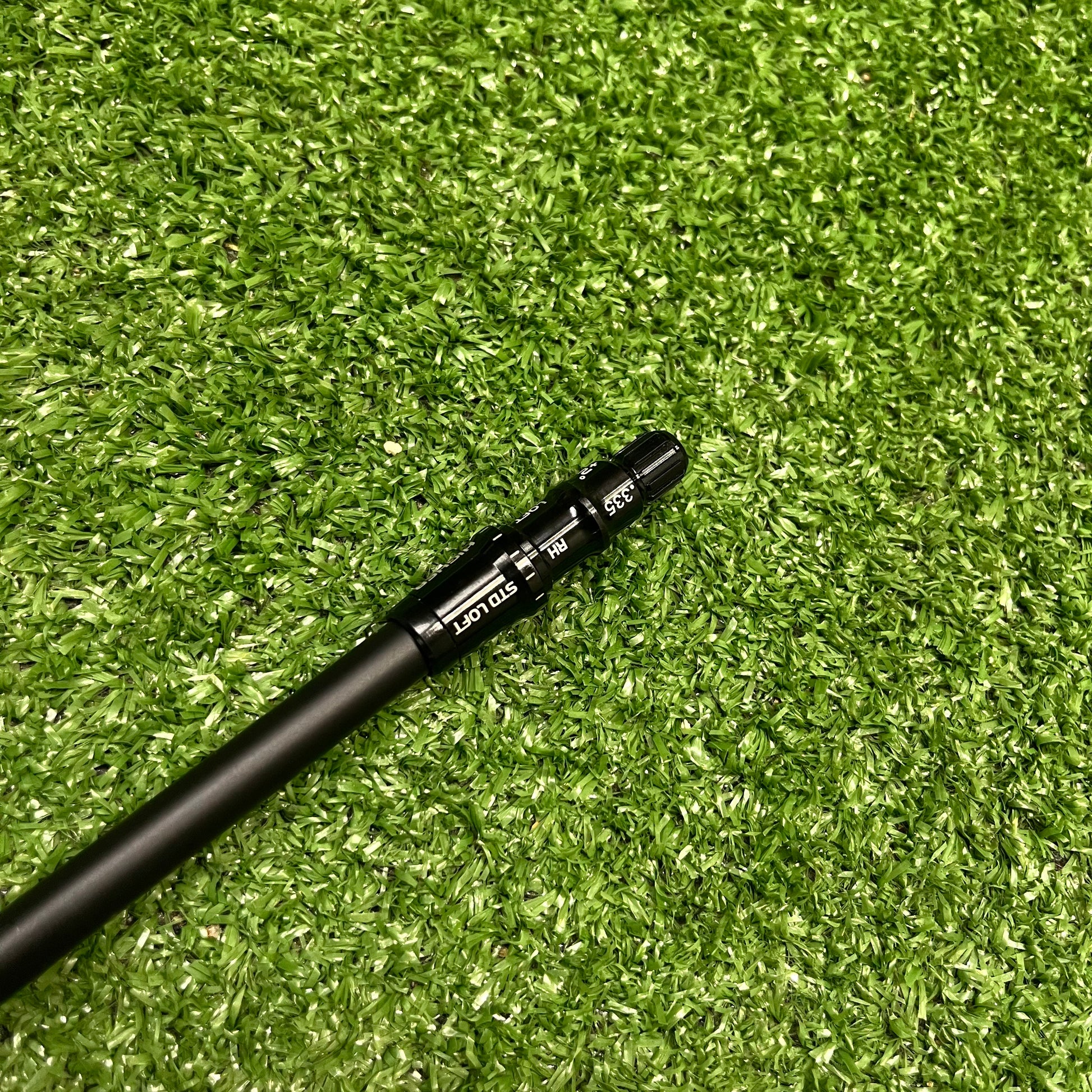 Reax Regular Flex Driver Shaft Taylormade Tip