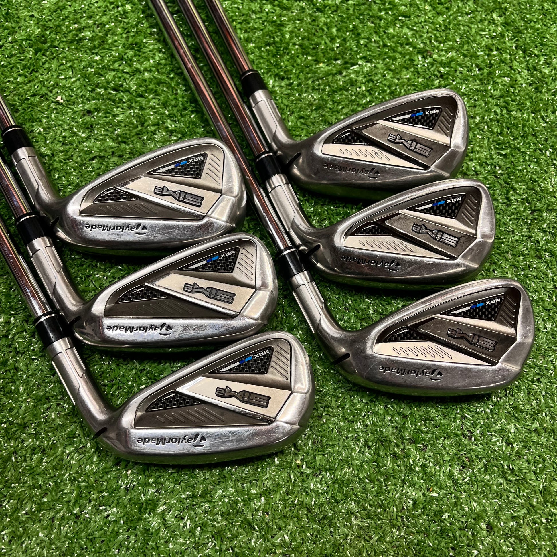 Taylormade Sim2Max Iron Set 6-AW Steel Regular Flex RH
