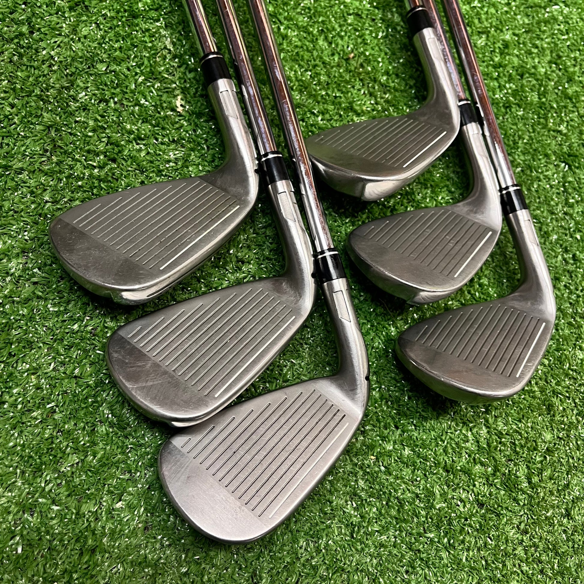Taylormade Sim2Max Iron Set 6-AW Steel Regular Flex RH