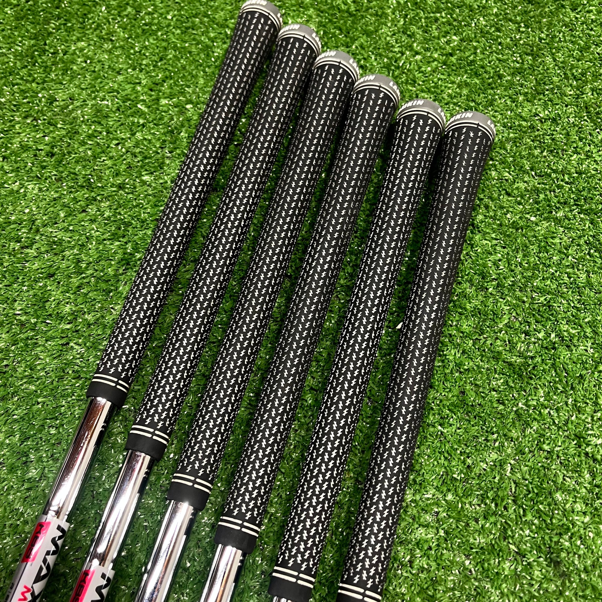 Taylormade Sim2Max Iron Set 6-AW Steel Regular Flex RH