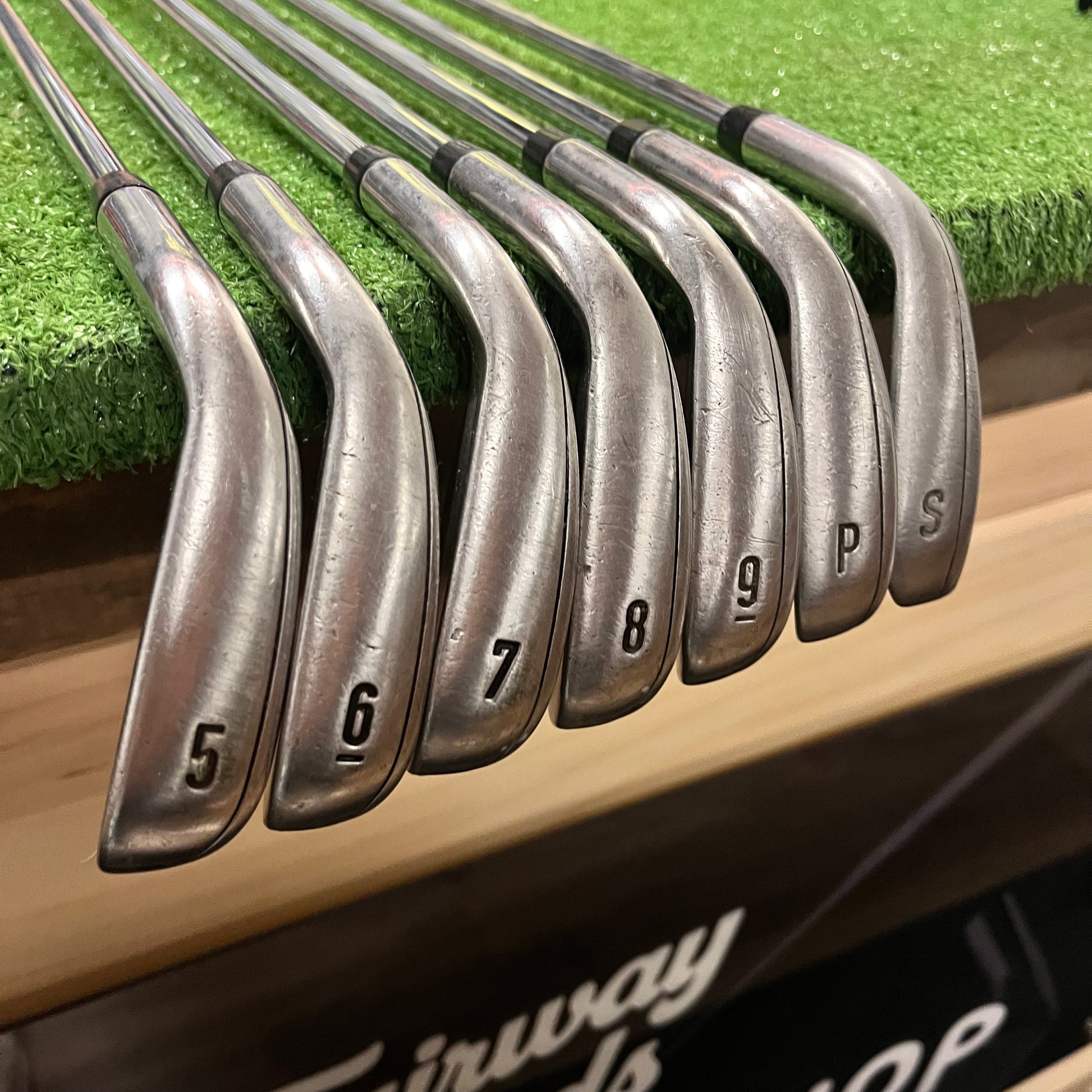 Callaway Mavericks Iron Set 5-PW+SW Steel Regular Flex RH