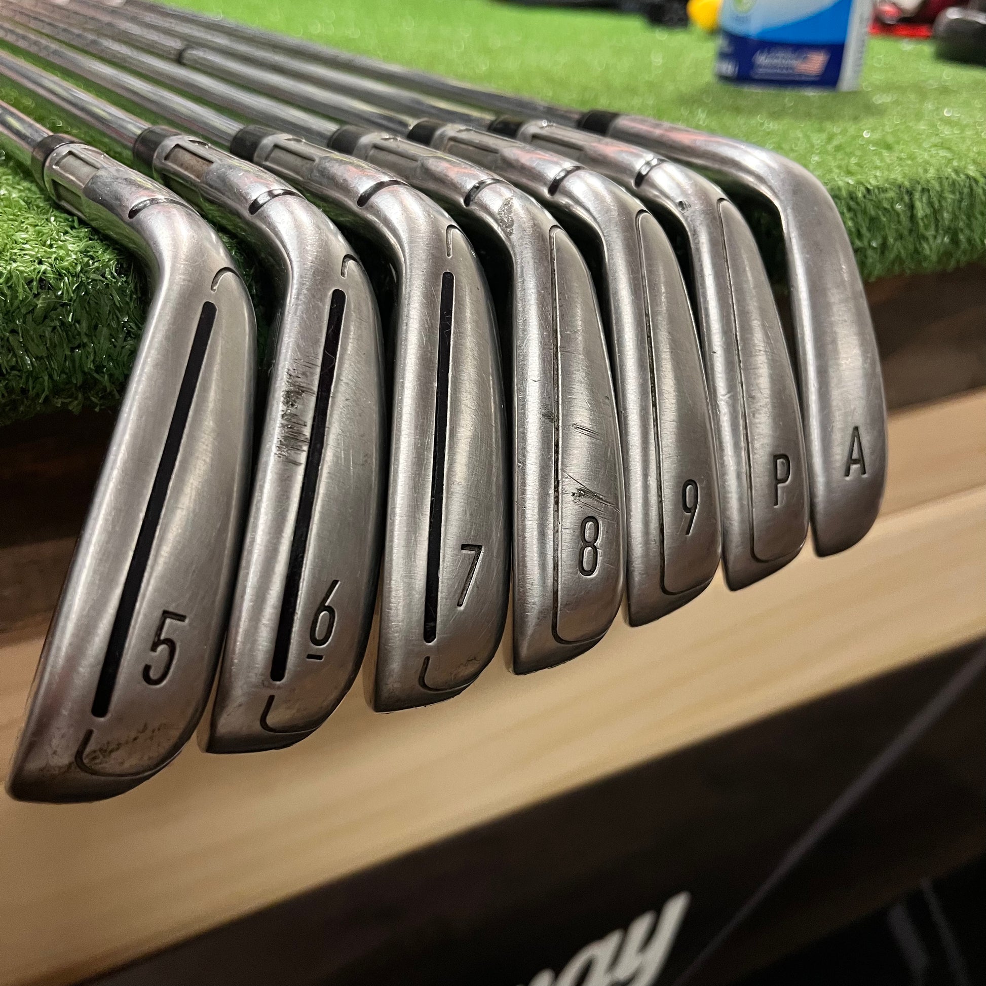 Taylormade M6 Iron Set 5-PW+AW Steel Stiff Flex RH
