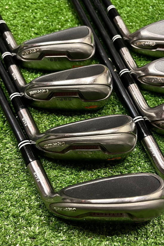 Cleveland 588 Hybrid Iron Set 4-PW+DW Graphite Womens Flex RH