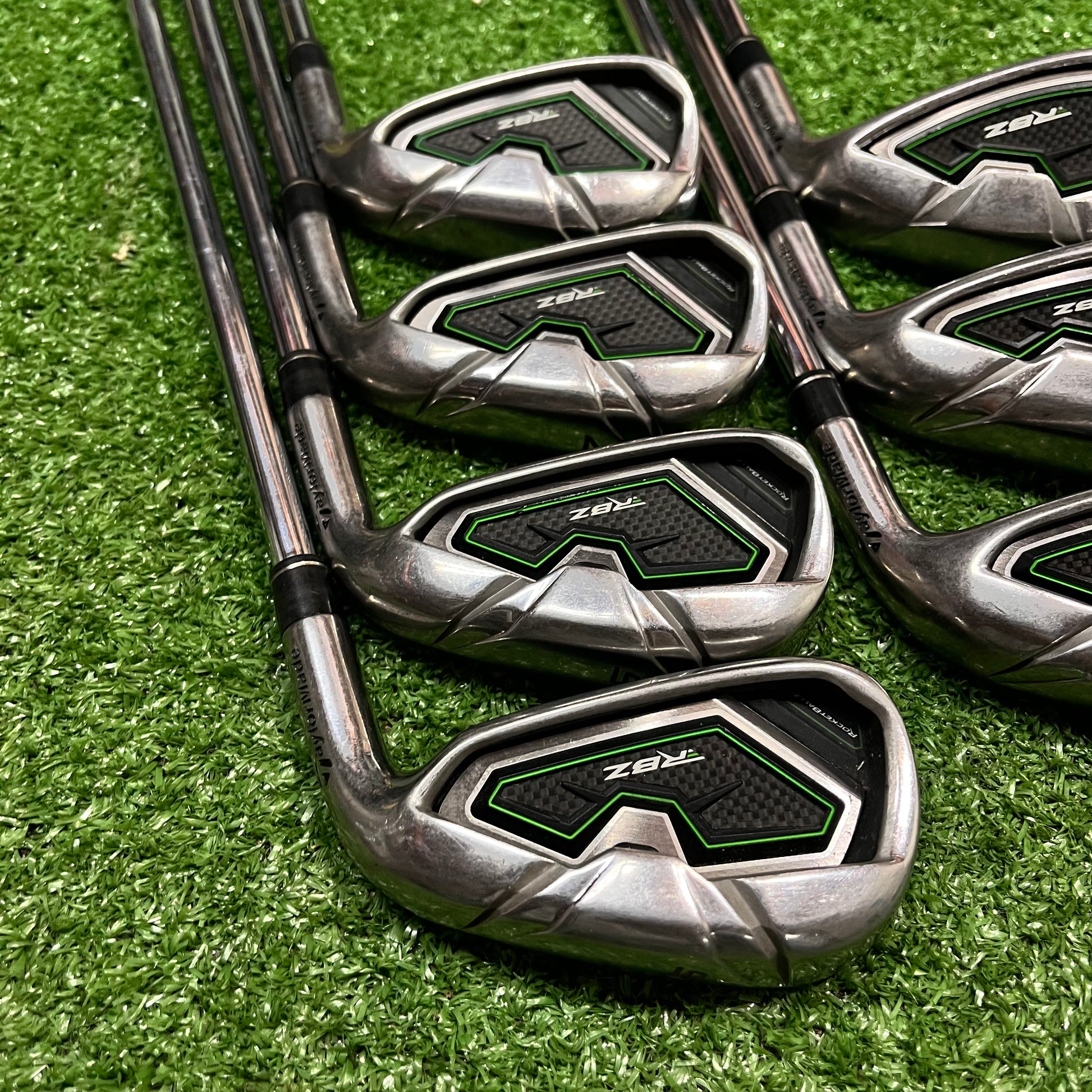 Taylormade RBZ Iron Set 5-PW+AW Steel Regular Flex RH