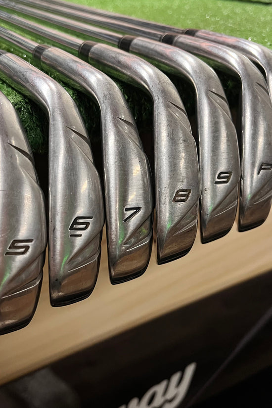 Taylormade RBZ Iron Set 5-PW+AW Steel Regular Flex RH