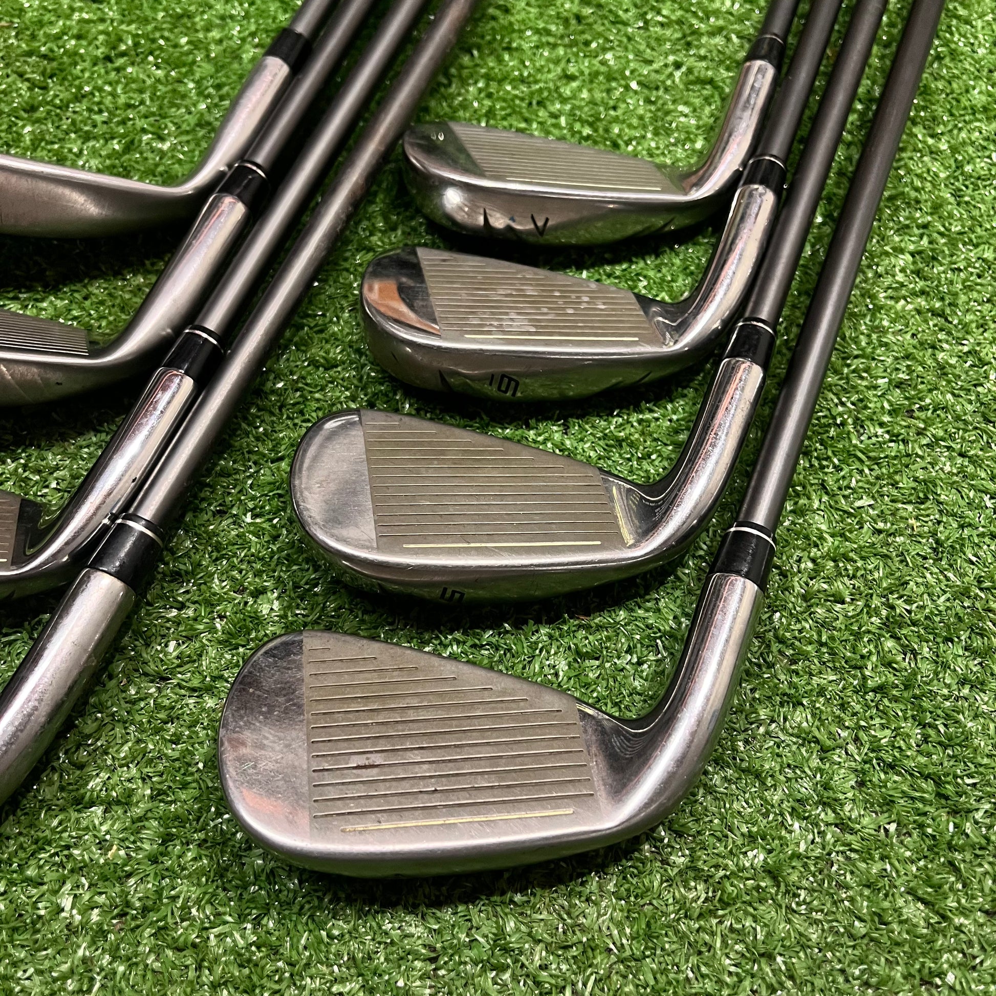 Taylormade RBZ 4-SW Iron Set Graphite Medium Flex RH *READ*