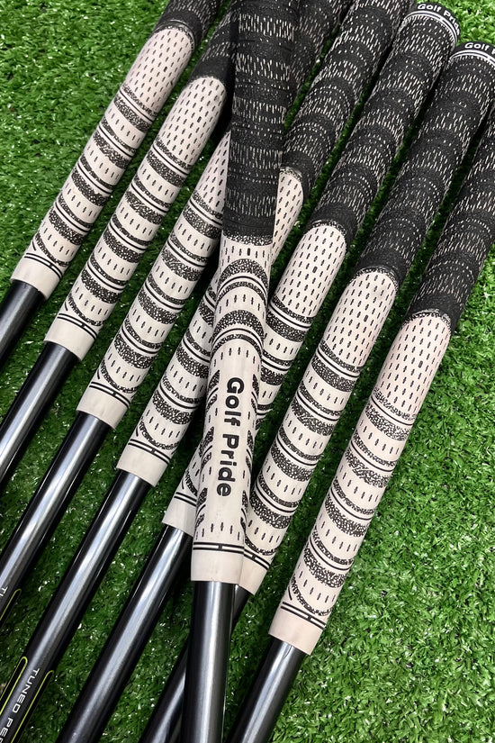 Taylormade M2 Iron Set 4-PW+AW Graphite Regular Flex RH