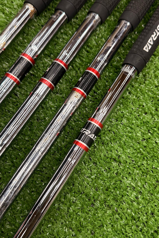 Callaway Strata Red Iron Set PW-6i Steel Uniflex RH - FAIRWAY FINDS