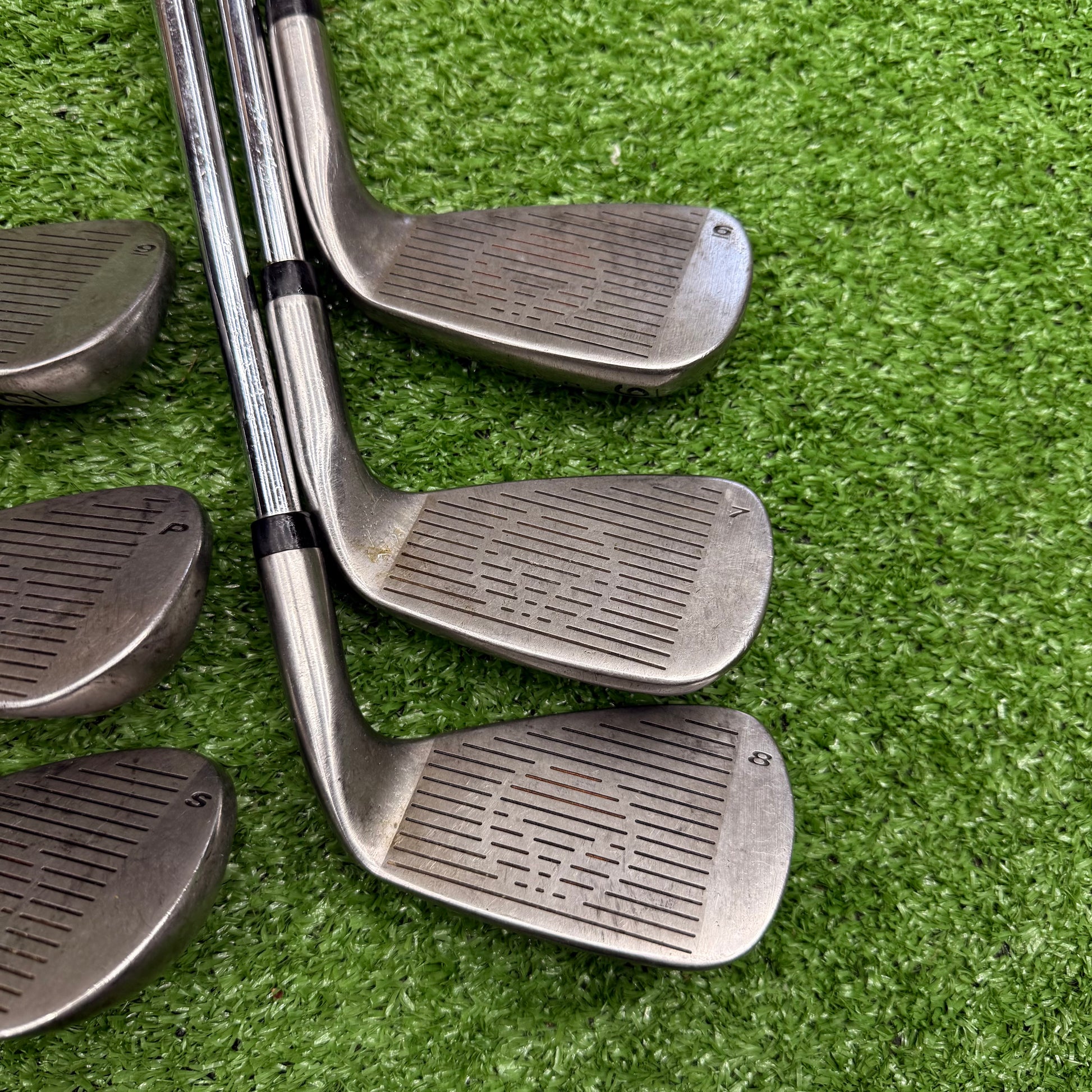 Taylormade Oversize Burner Iron Set 6-PW+SW Stiff Steel LH - FAIRWAY FINDS