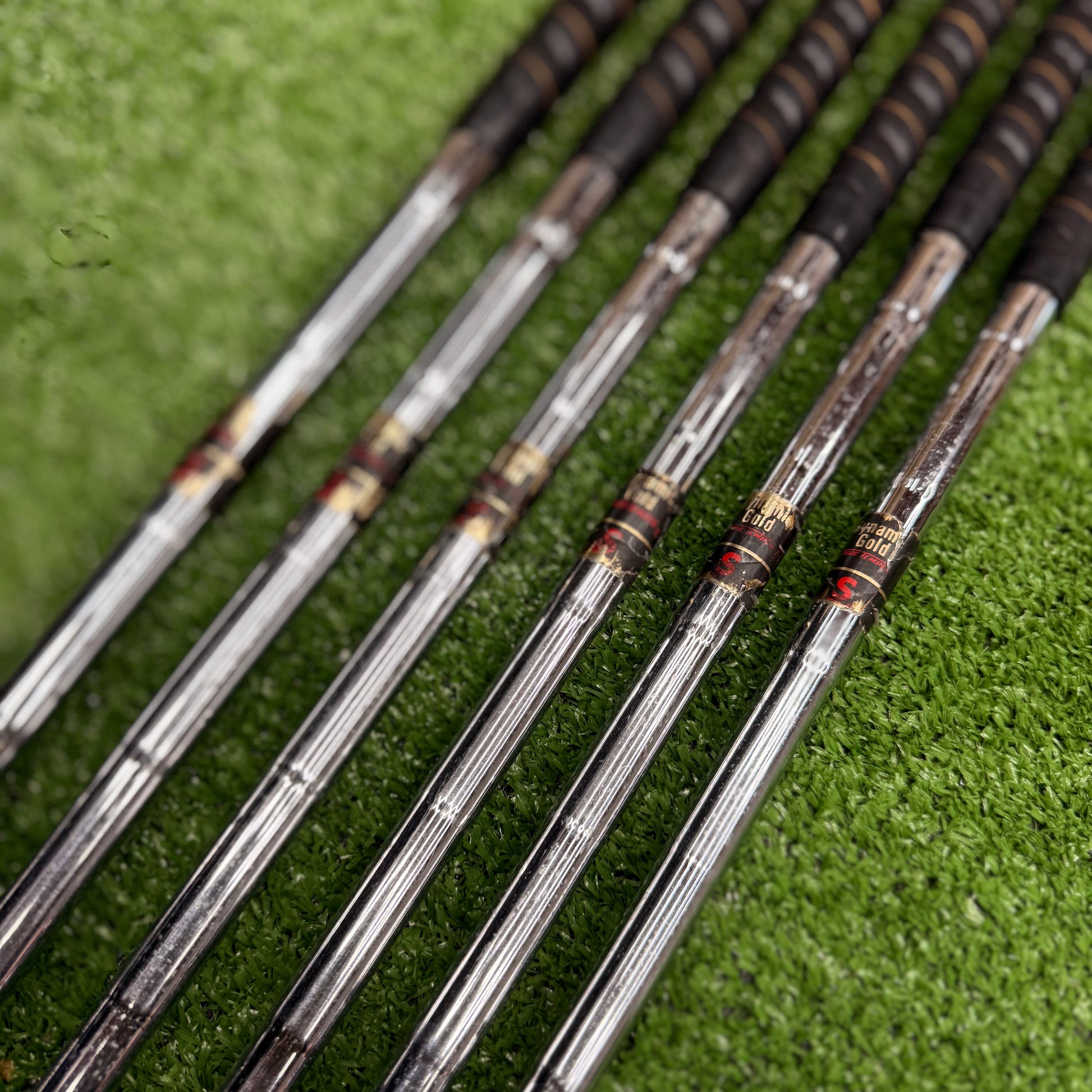 Taylormade Midsize Burner Iron Set 9i-4i Stiff Steel LH - FAIRWAY FINDS