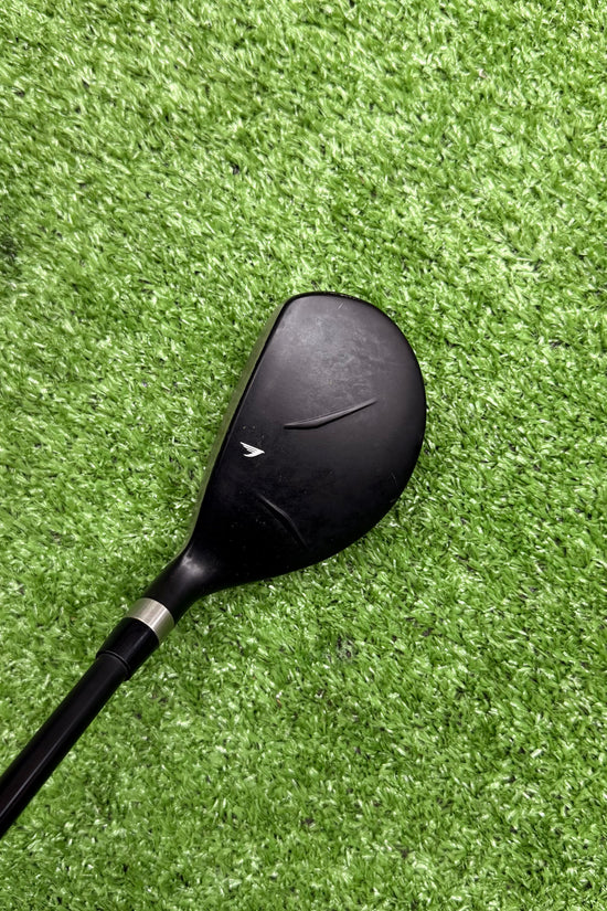 Tommy Amour EVO 4 Hybrid Regular Graphite RH - FAIRWAY FINDS