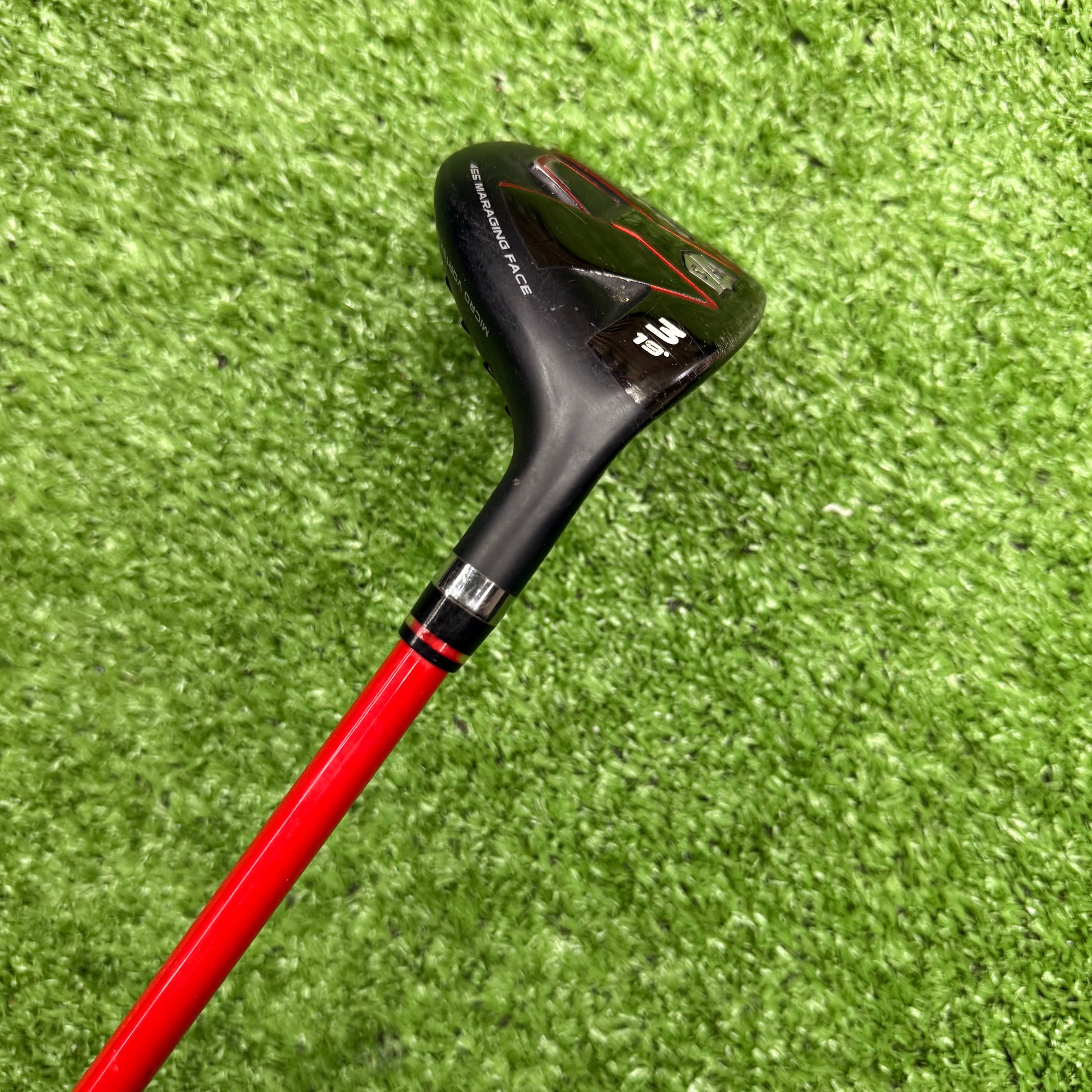 Wilson Staff D300 19° 3 Hybrid Regular Graphite RH - FAIRWAY FINDS