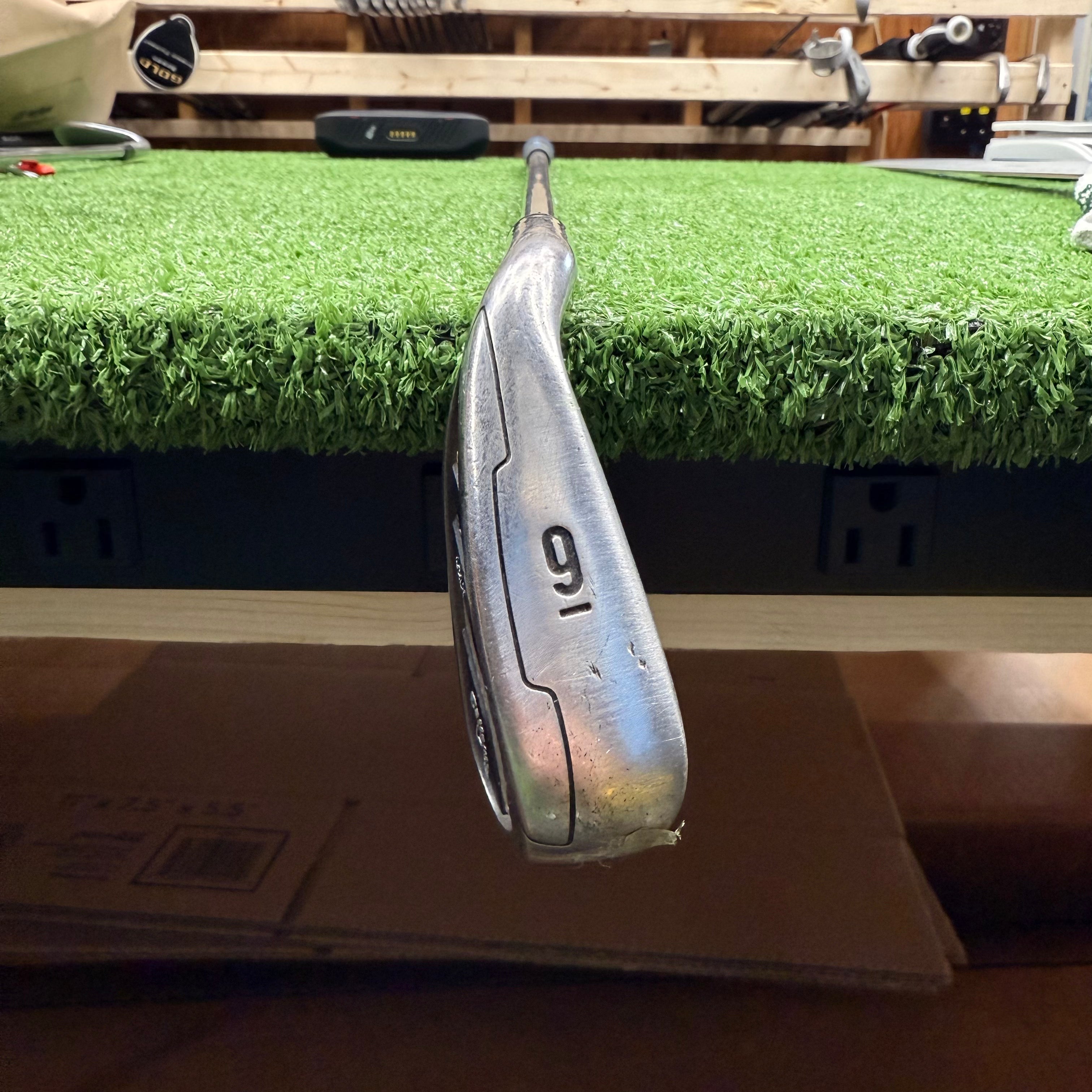 Callaway Mavrik MAX Single 9 Iron Regular Graphite LH