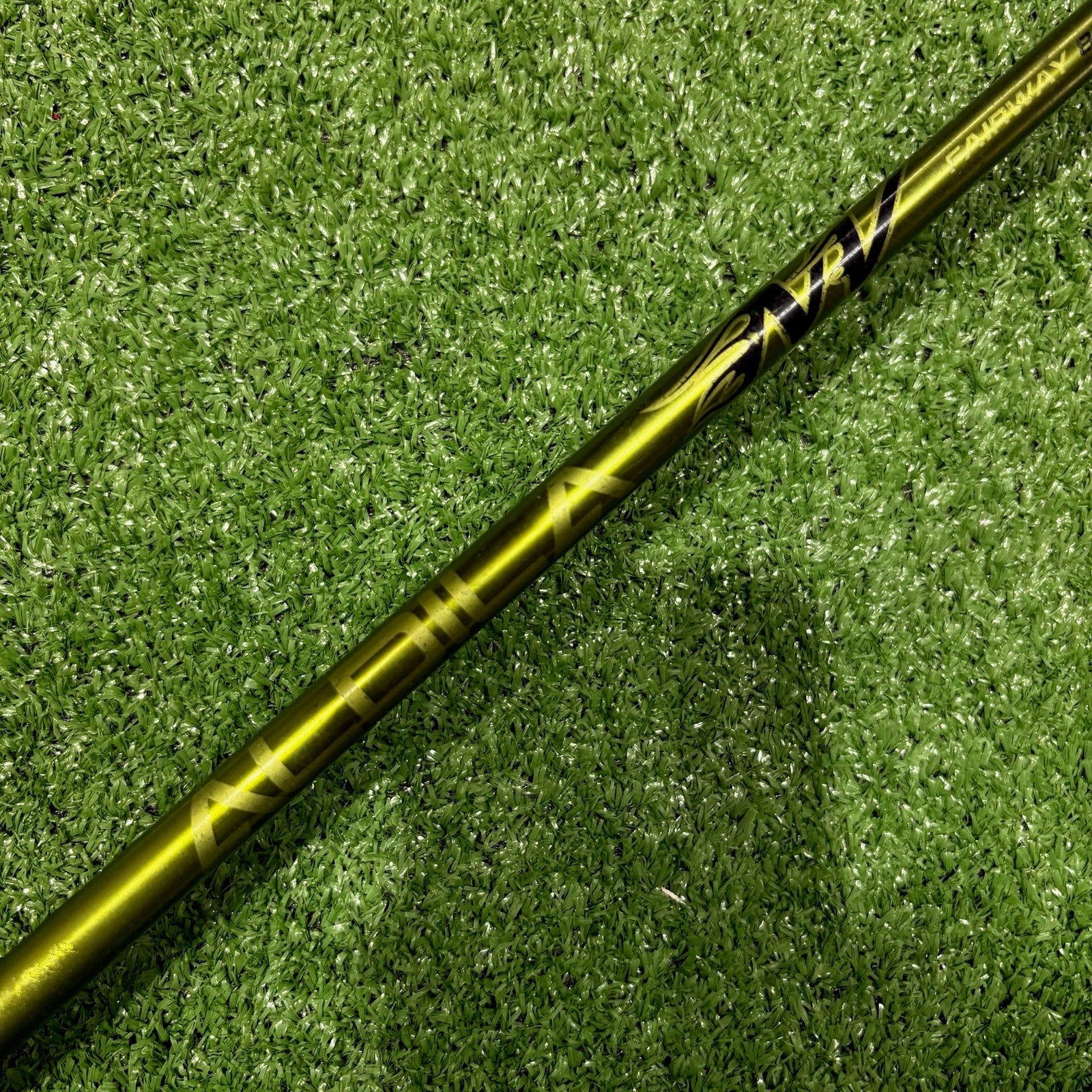 Titleist 904F 13° 3 Wood X-Stiff Graphite RH - FAIRWAY FINDS