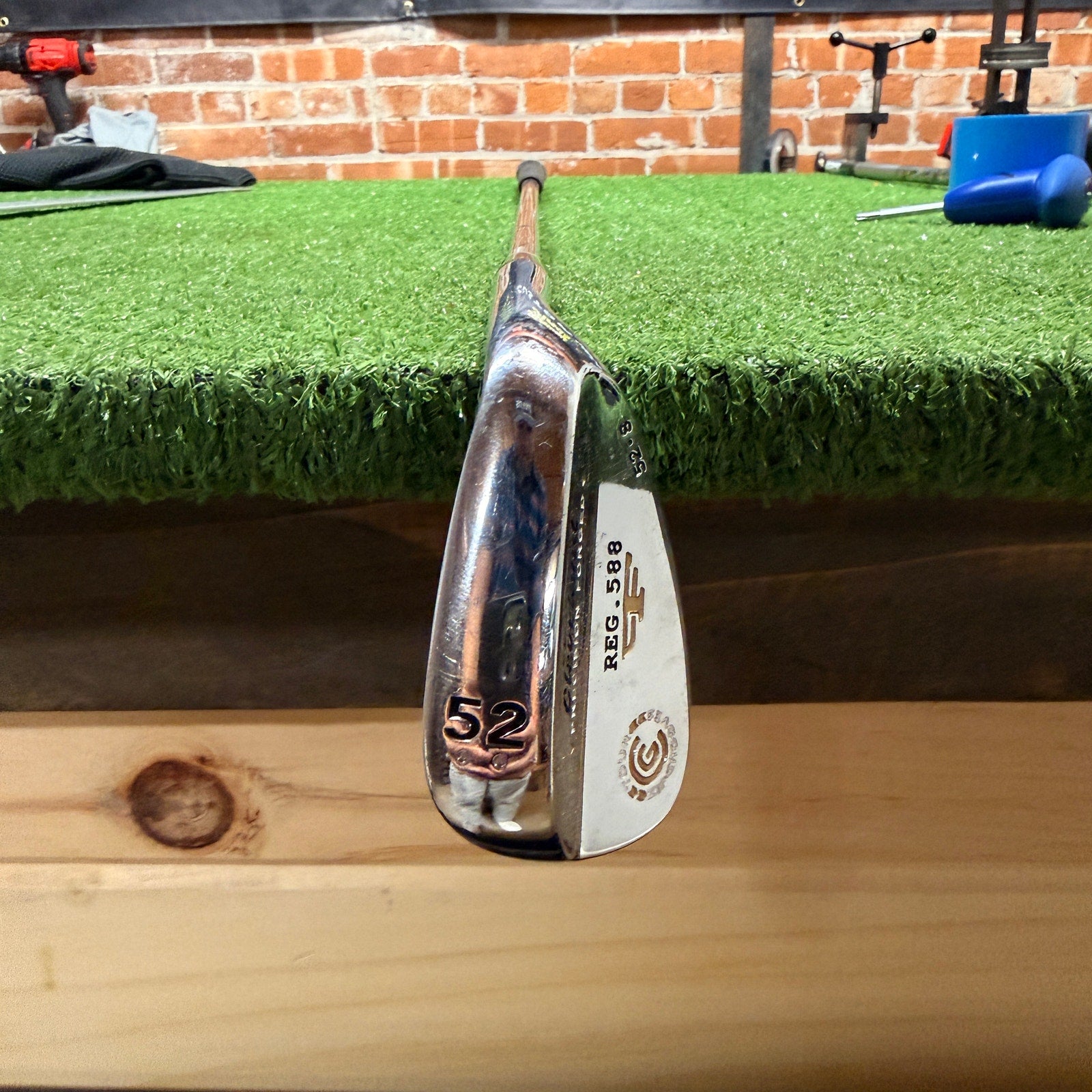 Cleveland Reg.588 52* Gap Wedge Steel RH