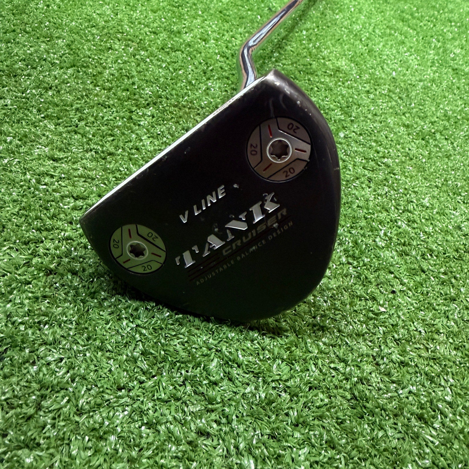 Odyssey V-Line TANK Cruiser Mallet Putter RH