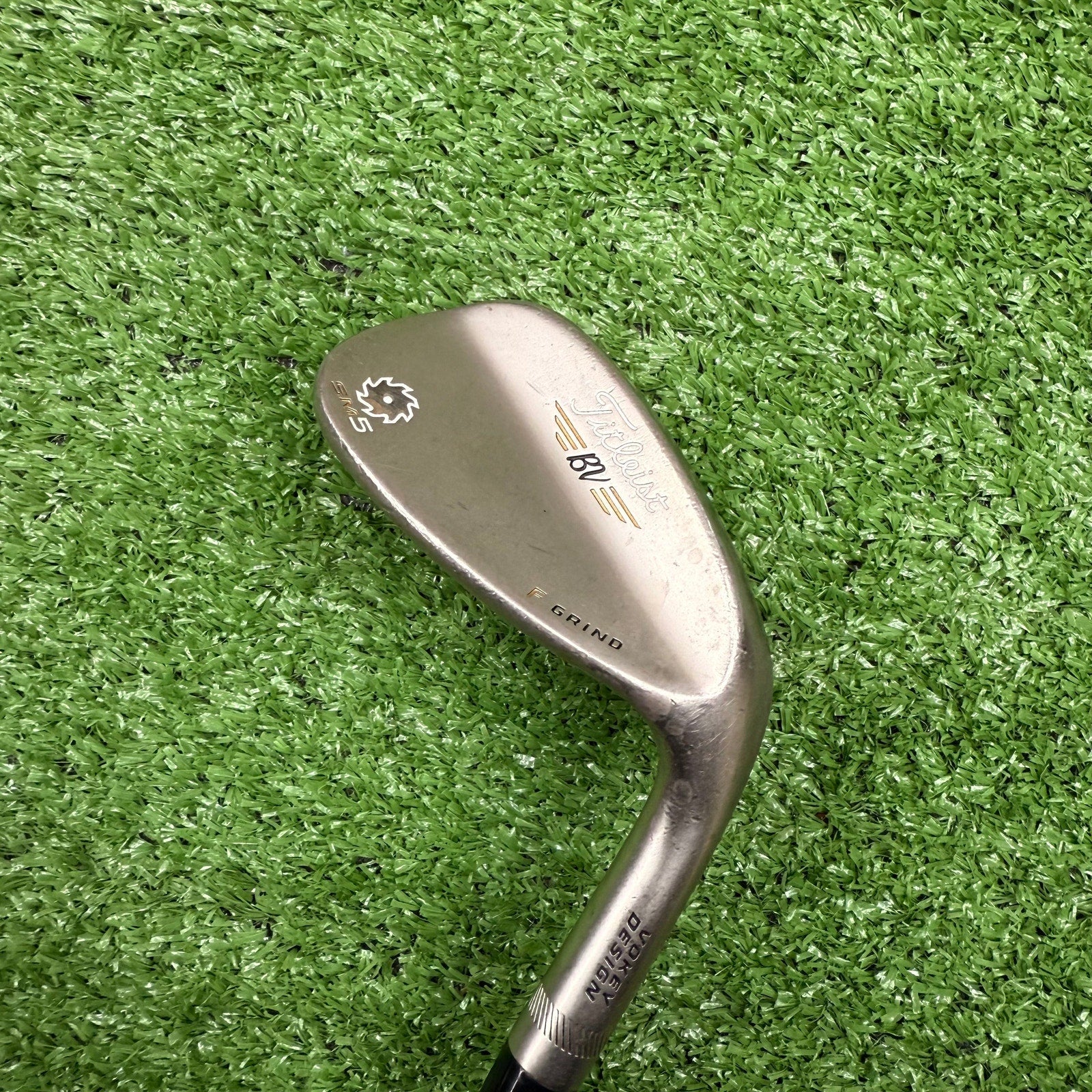 Titleist Vokey SM5 56° Sand Wedge RH - FAIRWAY FINDS