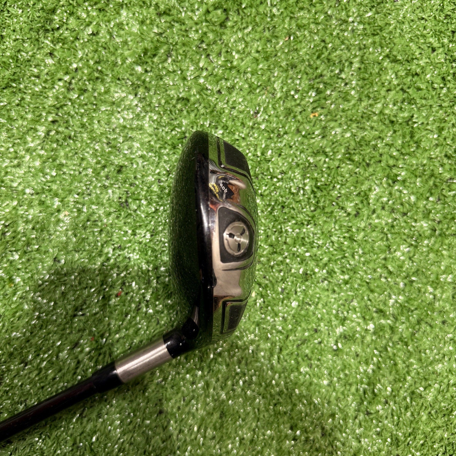 Titleist 909 F3 18° 5 Wood VooDoo X-Stiff Graphite RH - FAIRWAY FINDS