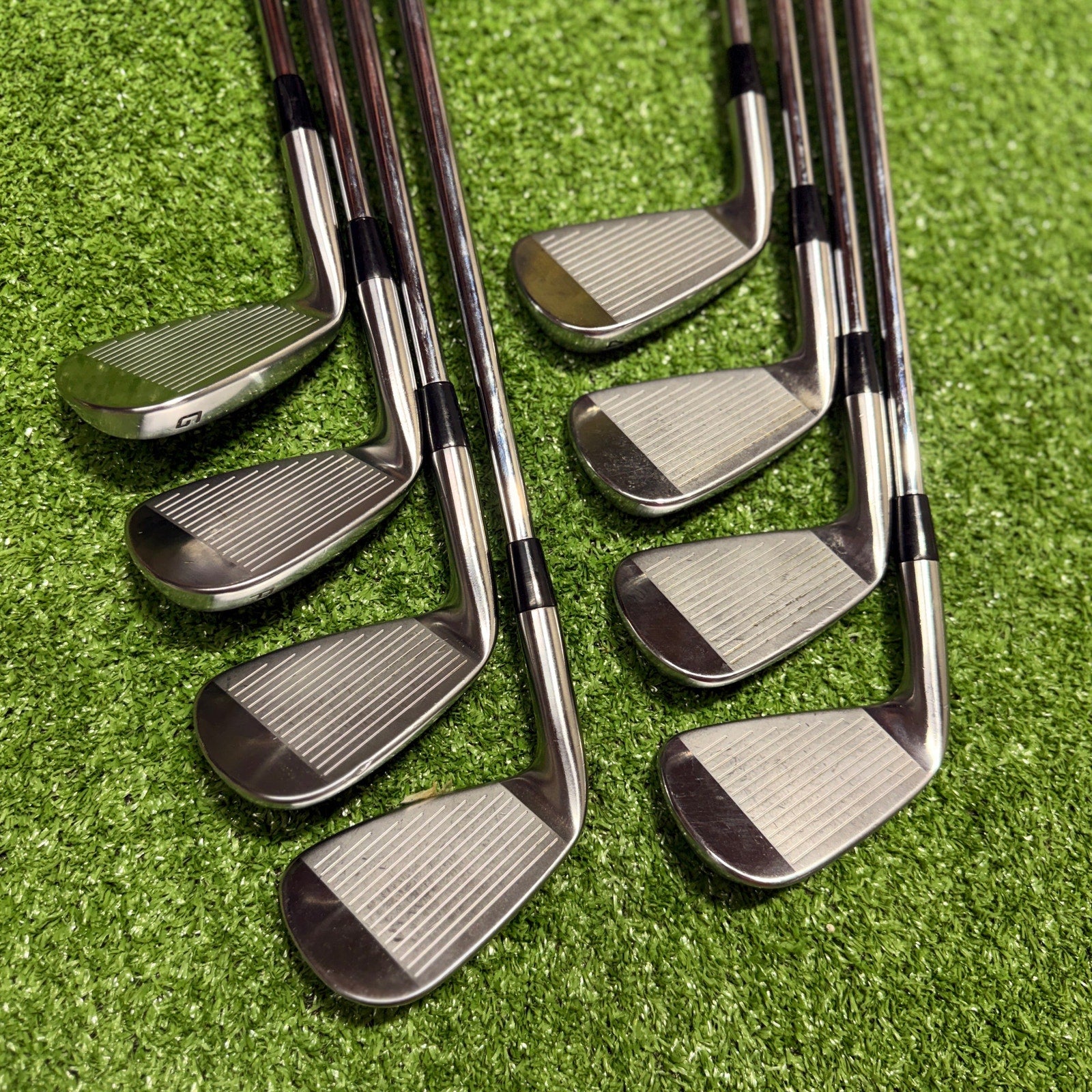 Cobra King Tour Iron Set 4-GW X Stiff Steel RH