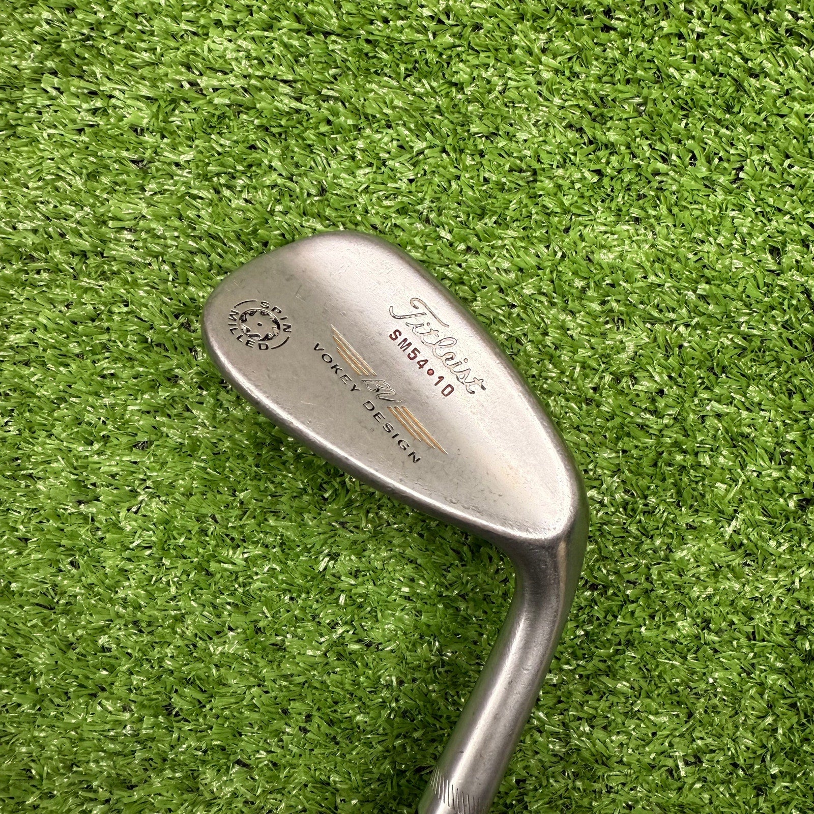 Titleist Vokey Design SM54-10 54° Sand Wedge RH - FAIRWAY FINDS