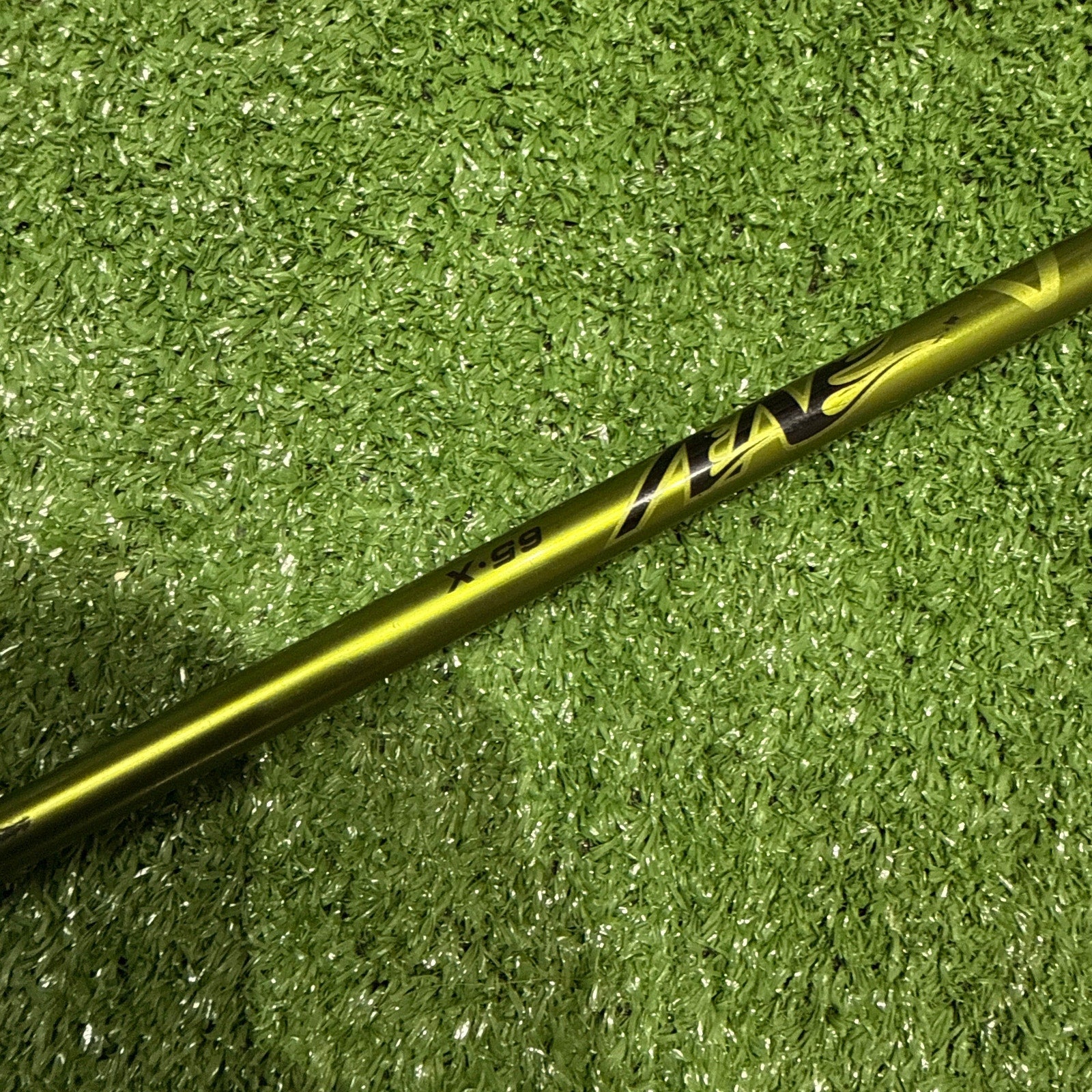 Titleist 905s 7.5° Driver XStiff Graphite RH - FAIRWAY FINDS