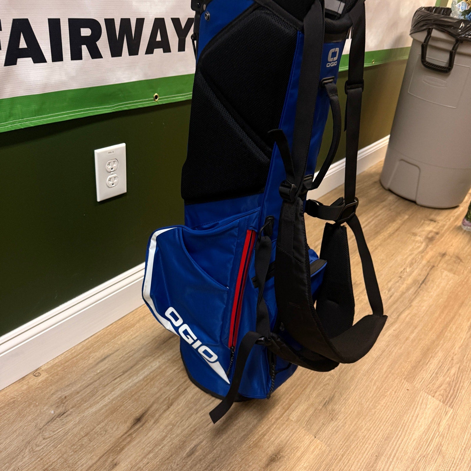 OGIO USA Colorway Stand Bag 4 Way - FAIRWAY FINDS