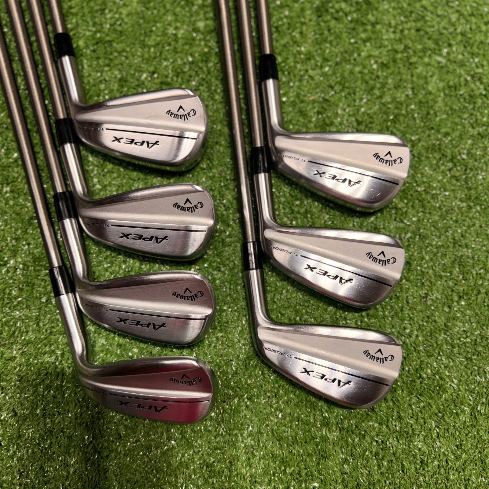 Callaway Apex Fusion TI Iron Set 5-AW Regular Graphite RH