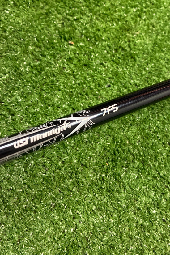 Cobra DARKSPEED LS 9° Driver X-Stiff Graphite RH