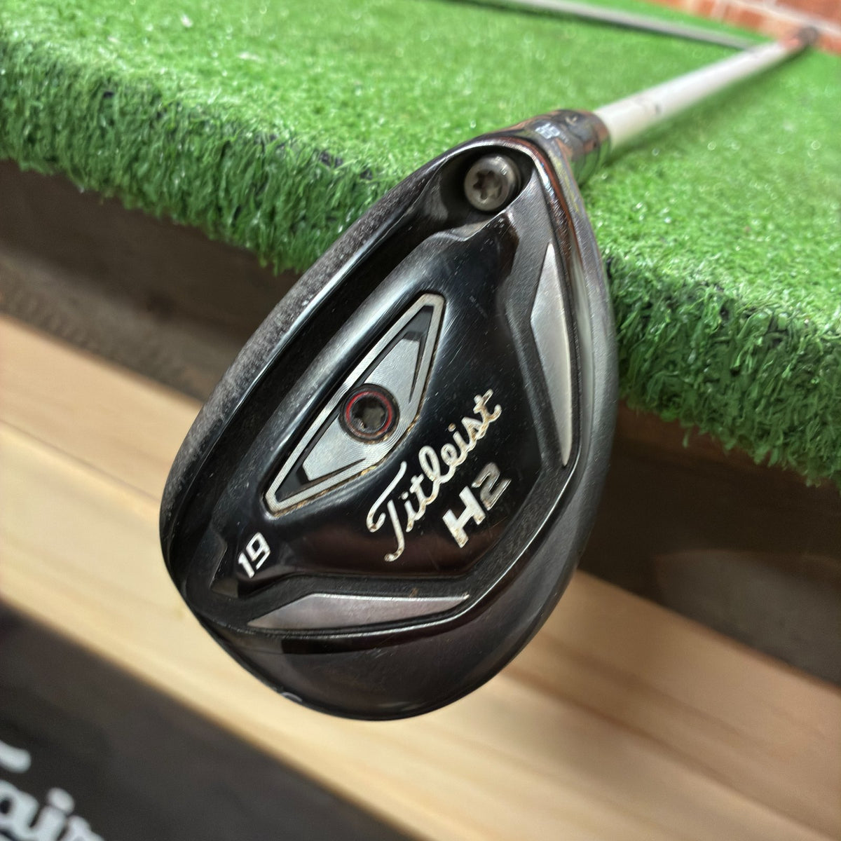 Titleist 818 H2 19° 3 Hybrid Stiff Graphite RH