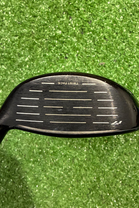 TaylorMade r7 Quad 11.5° Mini Driver X-Stiff Graphite RH 42.5