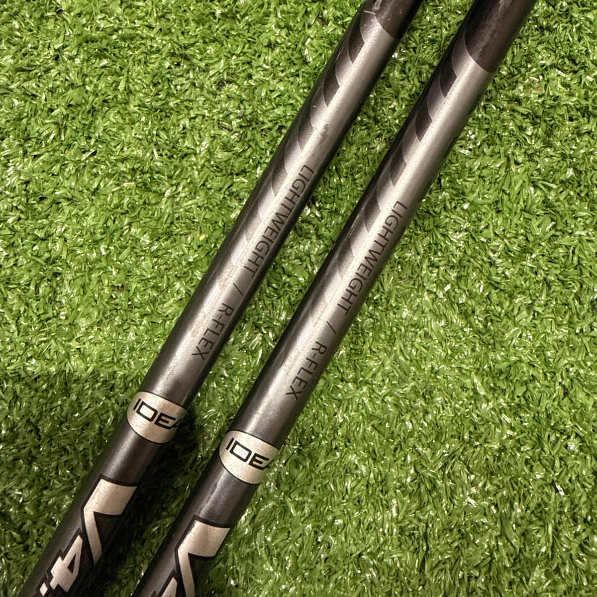 Adams Golf Idea Tech V4.0 Hybrid Pair Regular Graphite RH
