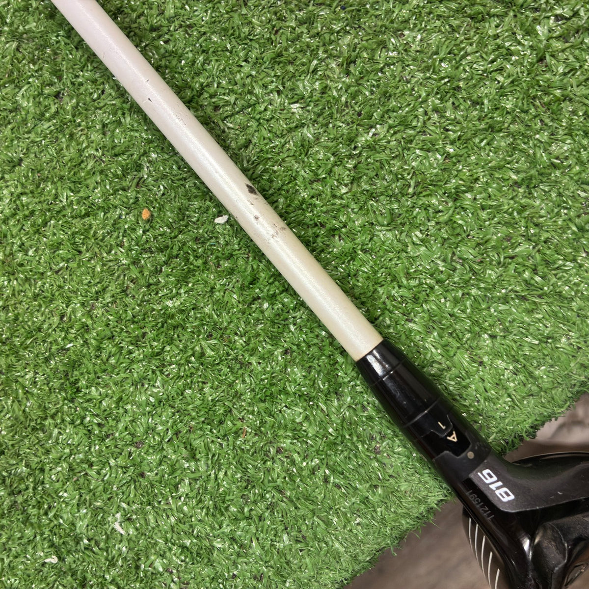 Titleist 818 H2 19° 3 Hybrid Stiff Graphite RH