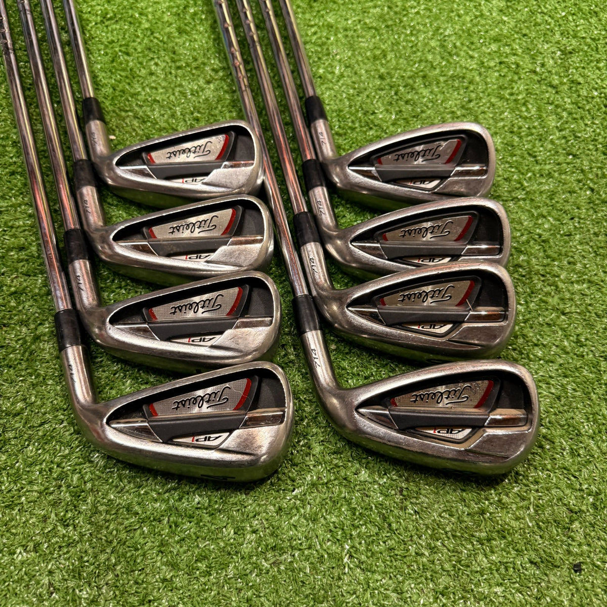 Titleist 714 AP1 4-PW, 48° W Iron Set Stiff Steel RH