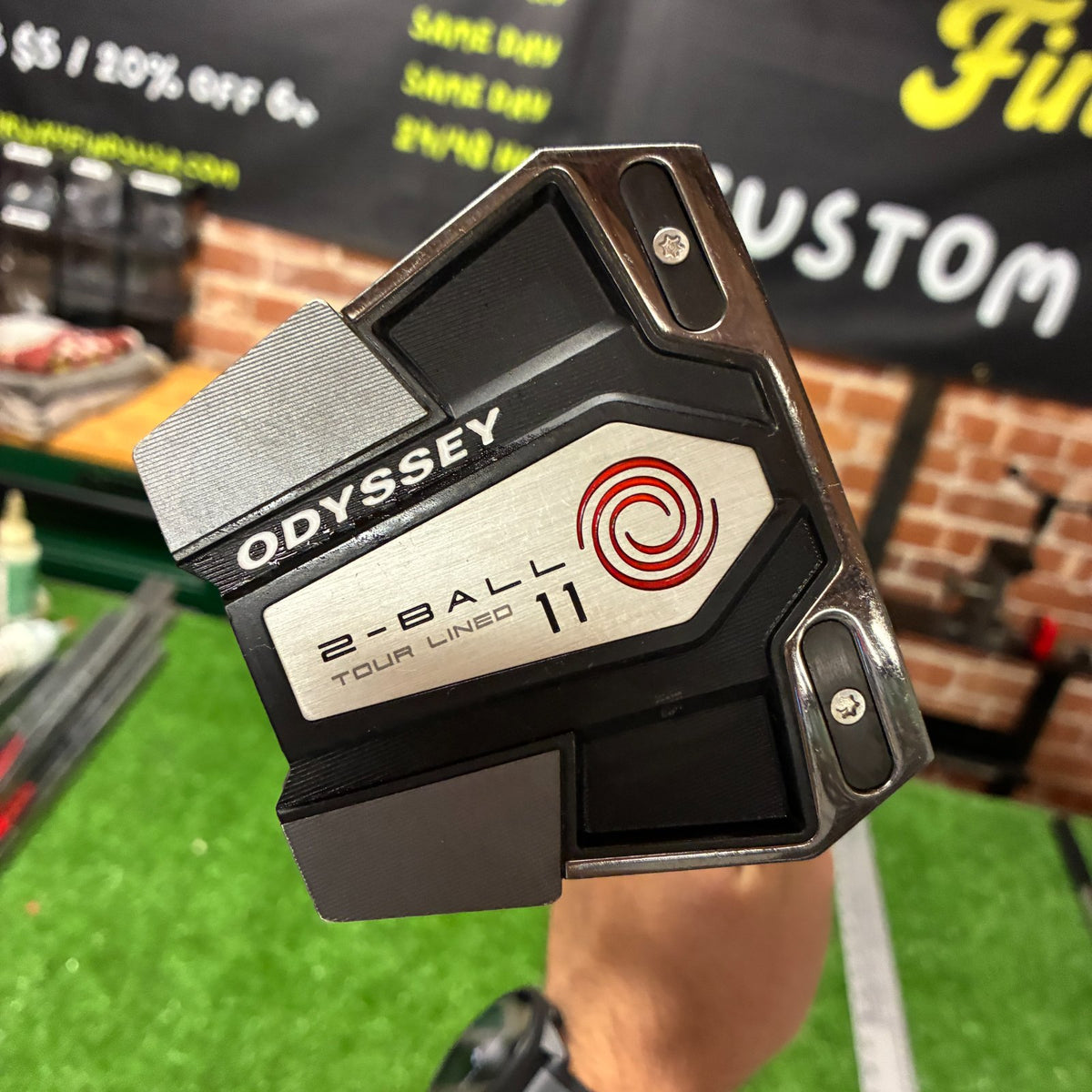 Odyssey 2-Ball Eleven Tour Lined Putter RH